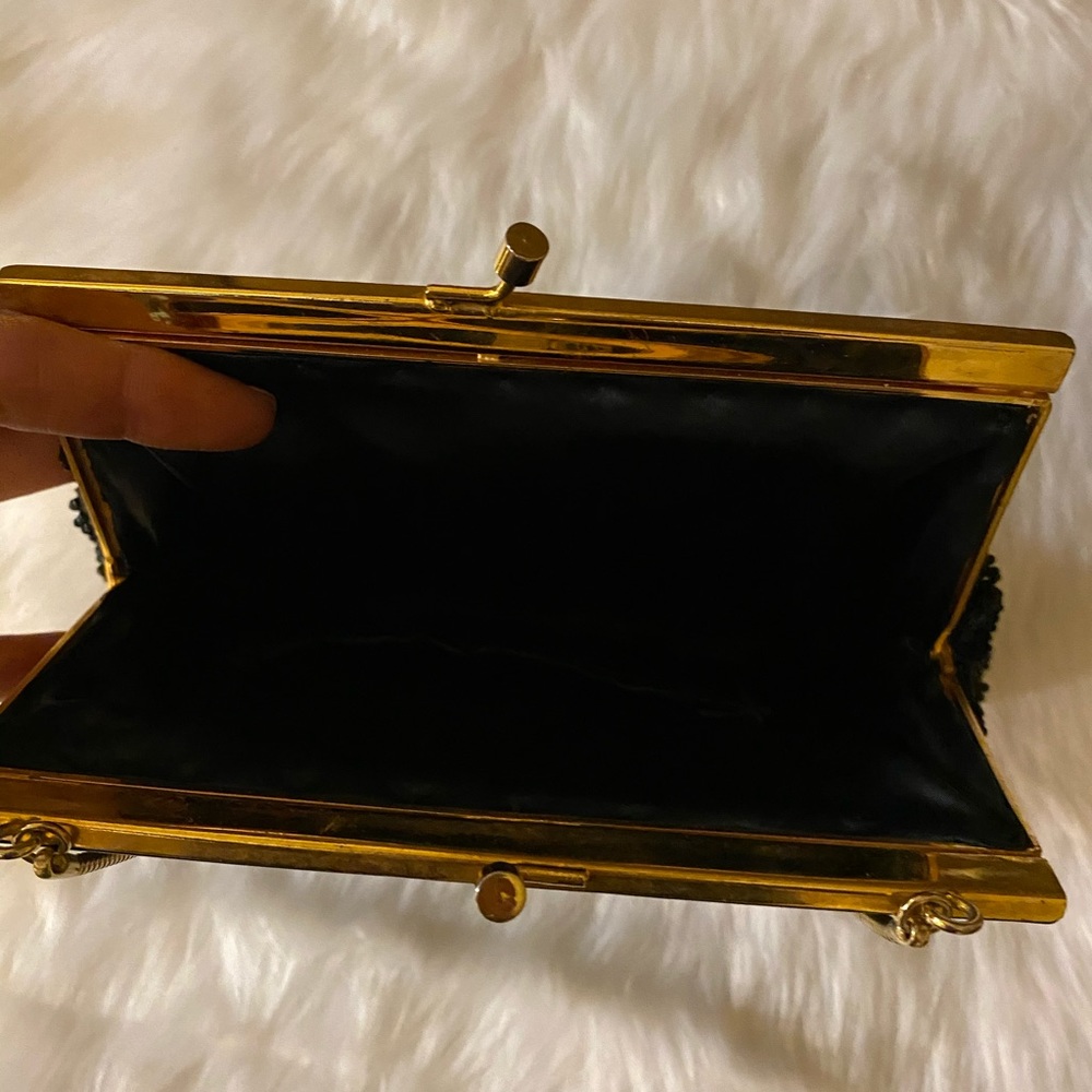 Purse - Picture 3 of 9